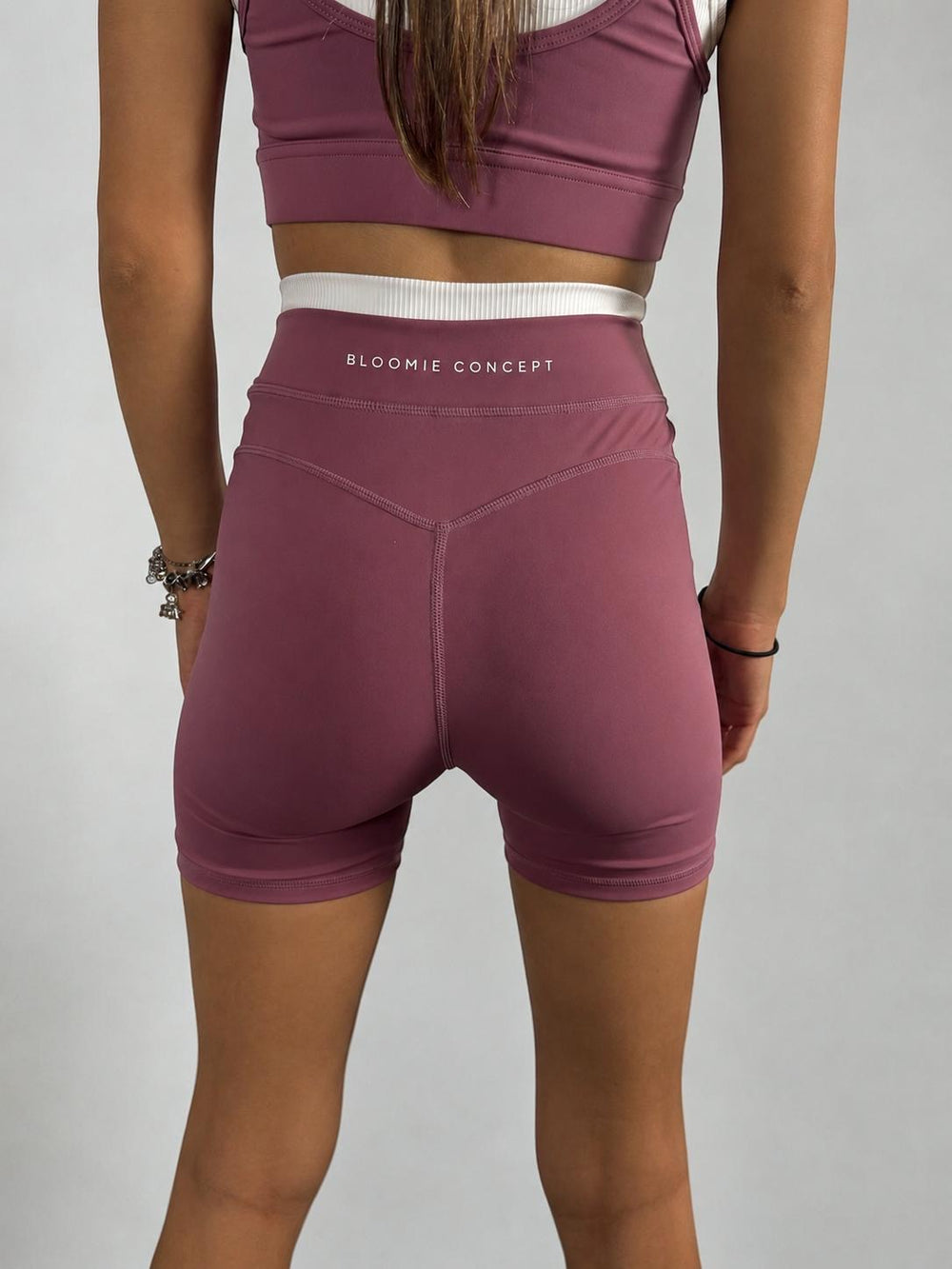 Short Marea Malva